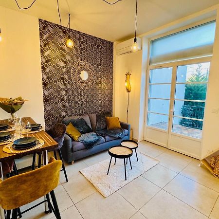 Chaleureux T2 Proche Gare Appartement Bourgoin-Jallieu Buitenkant foto